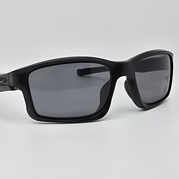 Oakley OO9247-15 Chainlink Covert Matte Black Frame Polarized Grey Sunglasses - Picture 6 of 14